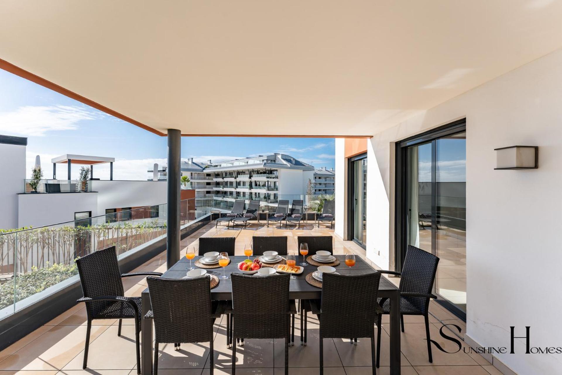 Luxury Beach Escape With Pools, Gym & Sauna ฟูเอนฮิโรลา ภายนอก รูปภาพ